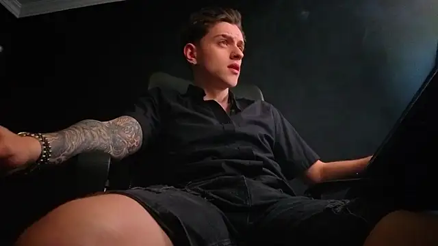 XXX chat uživo modela FelixStarkk