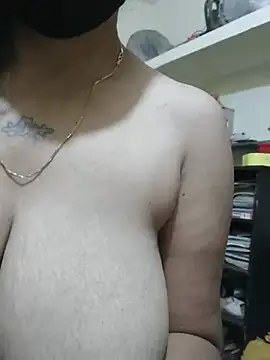 Neha8923のライブXXXチャット