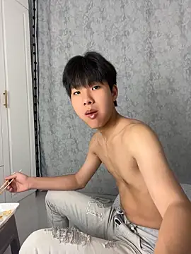 Chat +18 de guoguo18 ao vivo
