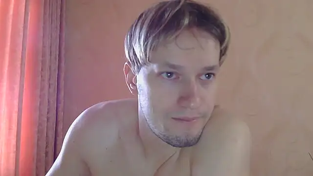 XXX chat uživo modela frama666
