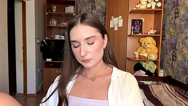 KittyNoSkirty Live XXX-Chat