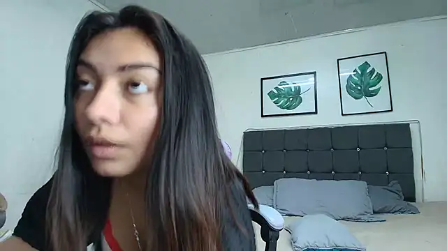 Janne_'s Live XXX Chat