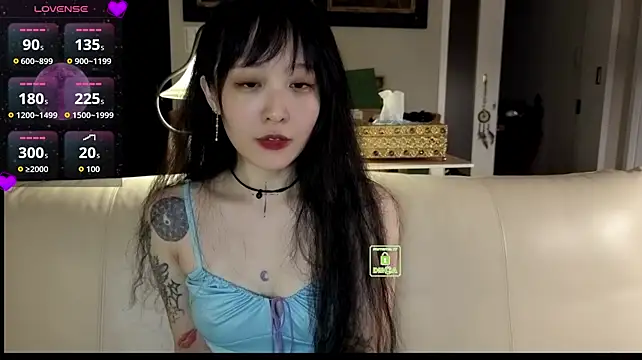 XXX chat uživo modela Etherealcat33