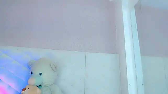 sheylarjenner_23n Live XXX chat