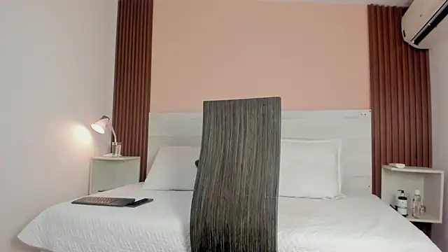 Czat XXX na żywo – Lois_stone
