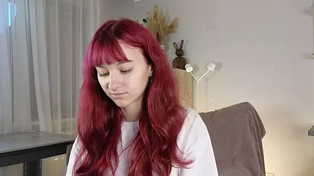 InternetGirlfriend: απευθείας συνομιλία ΧΧΧ