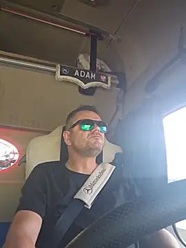 Živý XXX chat adas-