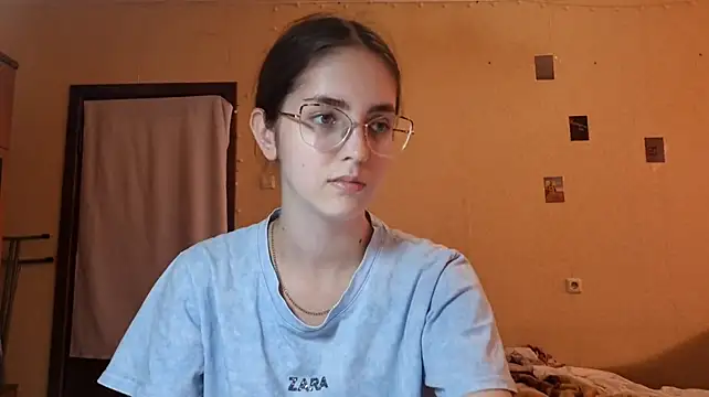 Živý XXX chat Katelemon