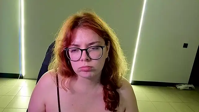 KeytSilvas 라이브 XXX 채팅