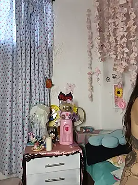 Kuutar Chat XXX live