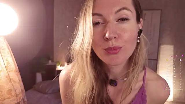 Hello_Lisha's Live XXX Chat