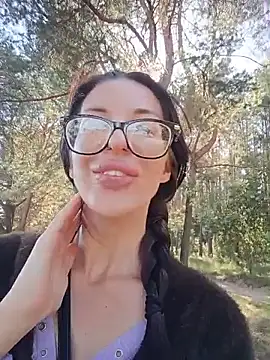 leussa Chat XXX in diretta