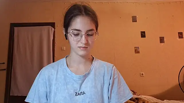 Czat XXX na żywo – Katelemon