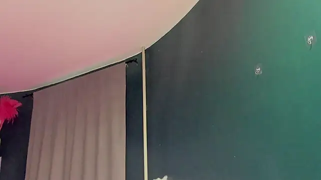 Chat +18 de Irma_s ao vivo
