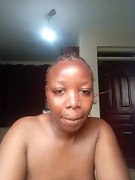Chat +18 de Juicydollcherry ao vivo