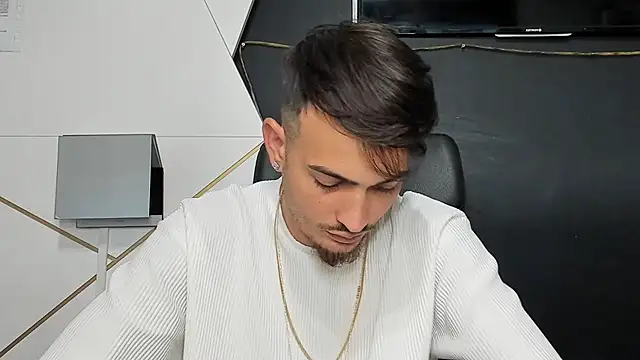 BrandonTate Chat XXX live