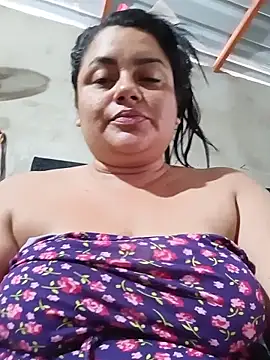Dirty-violeta_19 Adlı Modelin Canlı XXX Sohbeti
