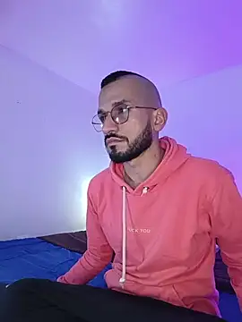 LuckyMarksn Live XXX chat