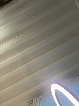 צ'אט XXX בשידור חי של _MiaX