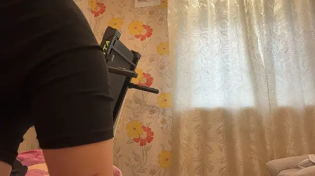 XXX chat uživo modela LisaBam