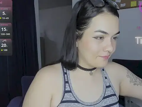Babe-sofi লাইভ XXX চ্যাট