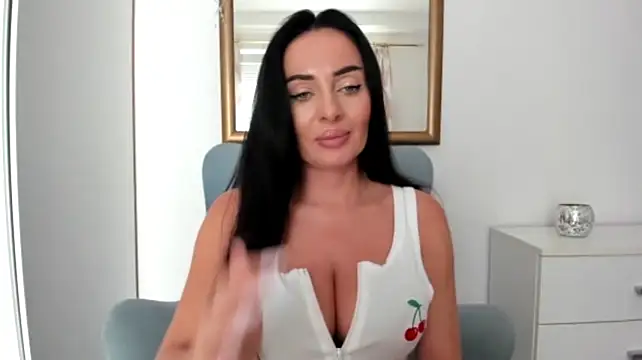 Онлайн чат XXX StellaSensual