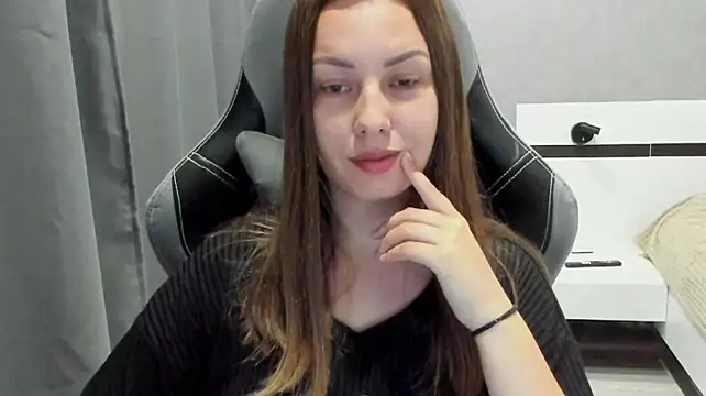 Mia_shy1's Live XXX Chat