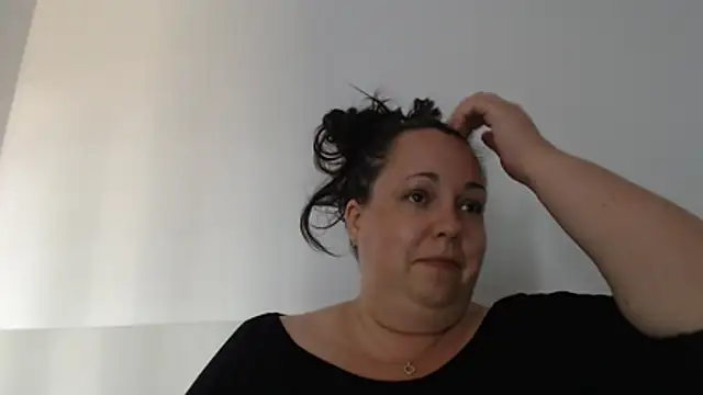 Chat +18 de WendyRhoades ao vivo