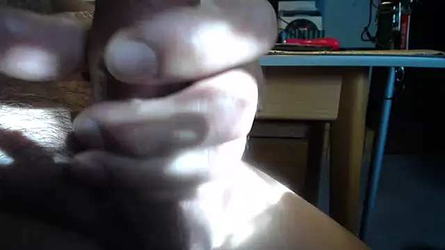 heiss1958 live XXX chat