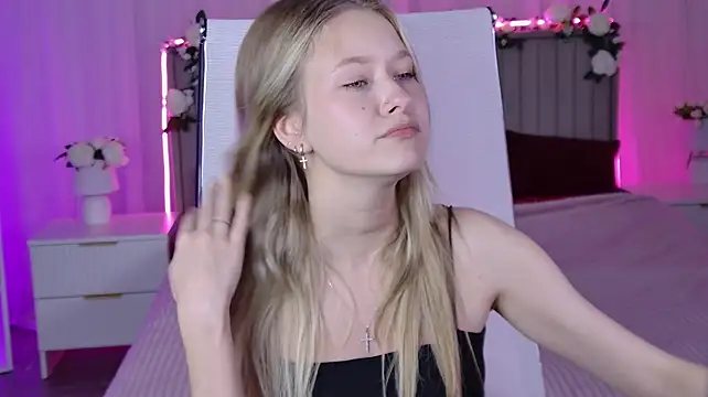 Онлайн чат XXX EveMundie