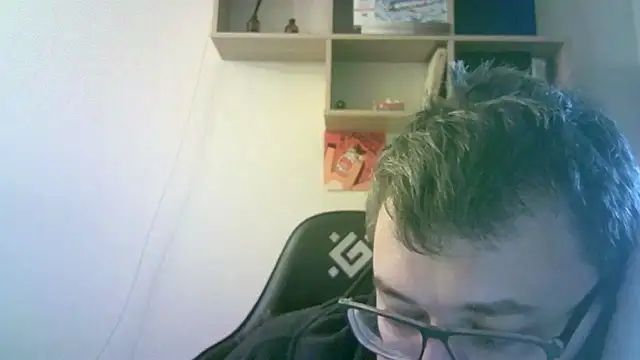 Czat XXX na żywo – SirAbuser