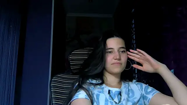 Онлайн чат XXX TabethaTeplica