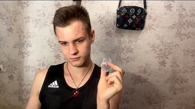 BigBabyMax Live XXX-chat