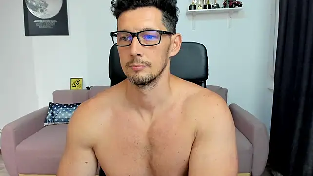 BrutusK08 – Live XXX-chat