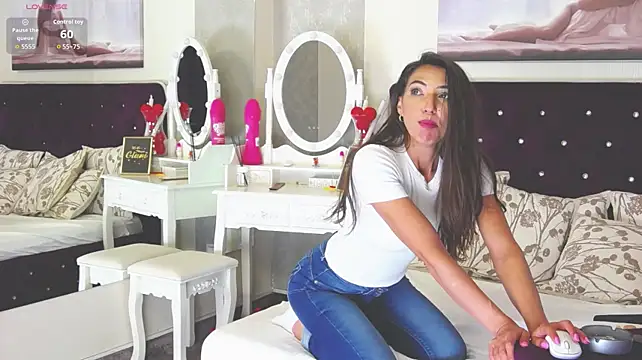 Rossaliaa Chat XXX in diretta