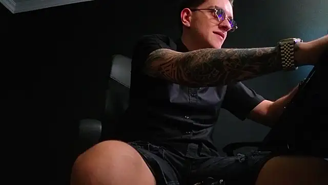 FelixStarkkn Live XXX chat