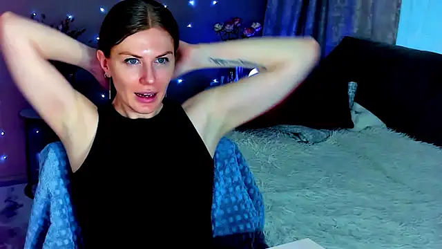 XXX chat uživo modela JinnaGreat