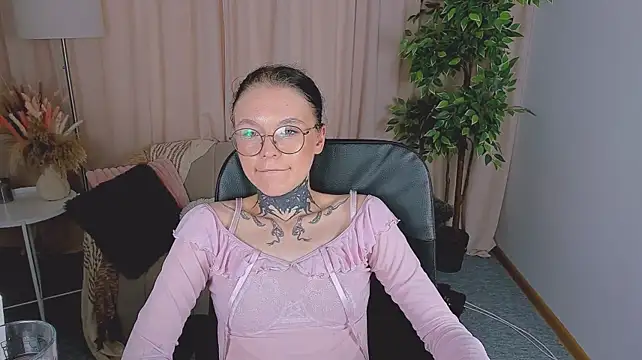 Jessika_Non Chat XXX in diretta