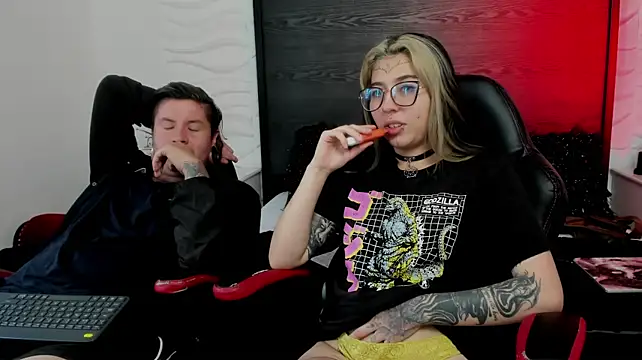 inkedsinners_ XXX чат на живо