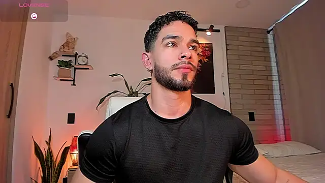 Josseph1_'s Live XXX Chat