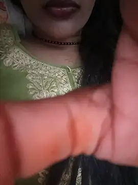 Eshwari_Chopra 即時 XXX 聊天
