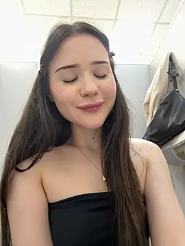 kitty_sixseven 라이브 XXX 채팅