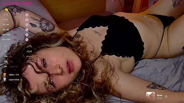 IttyKitty XXX чат на живо