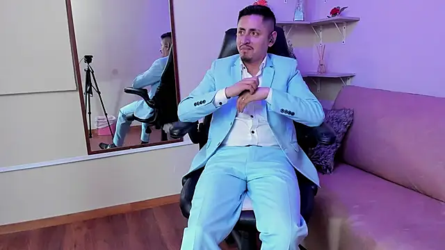 دردشة kevin_23_ الجنسية المباشرة
