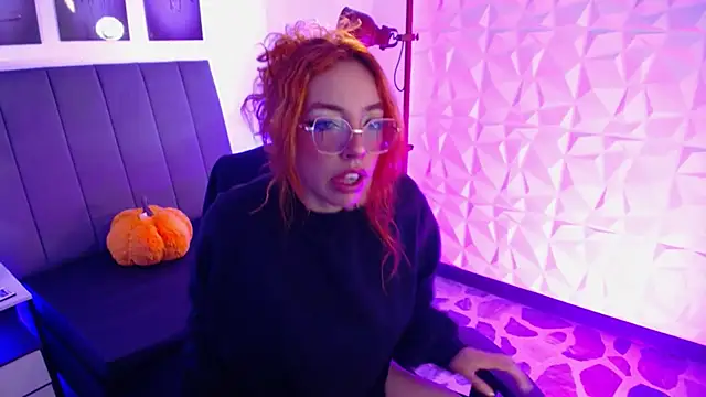 mere_in_redd Chat XXX live