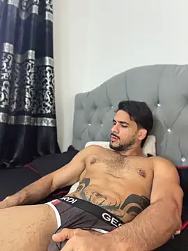 Maximiliano_ford – Naživo XXX chat
