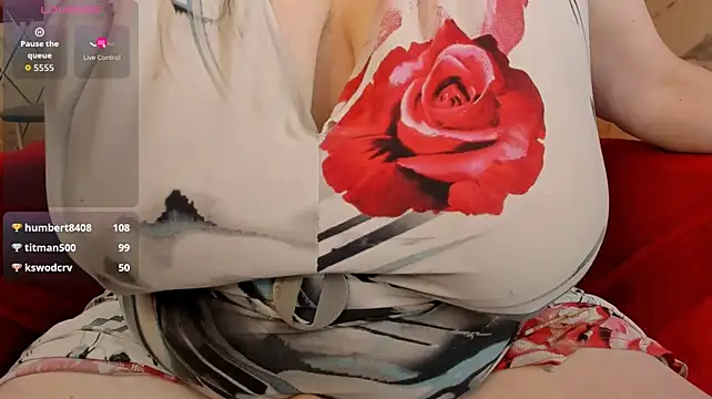 צ'אט XXX בשידור  חי של KellyPerfection