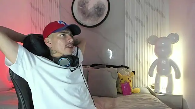 XXX chat uživo modela Dante_CruzJS