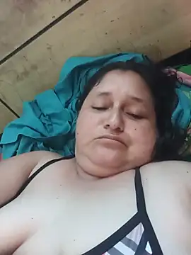 cloeth_lan Chat XXX live