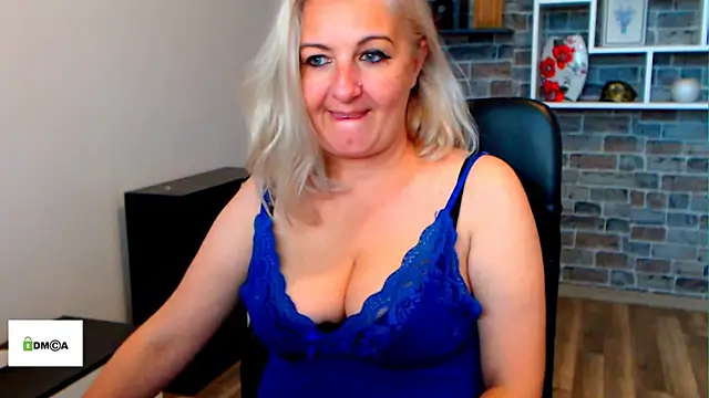 Chat XXX ao vivo de angel_devil_milf